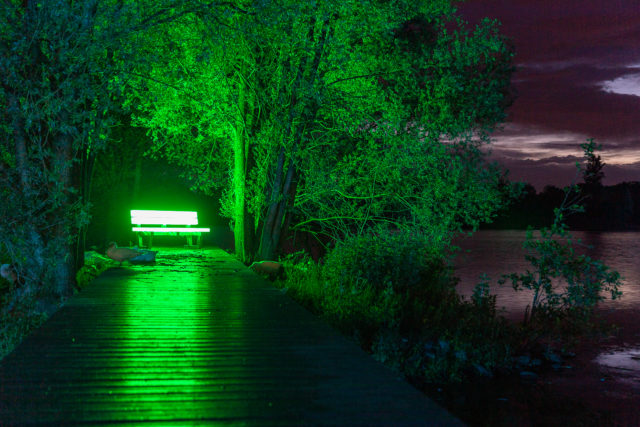 Strassenbeleuchtung einmal anders. Die Lichtbänke in Heinsberg